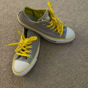 Women’s Converse All Stars grey with yellow trim Never worn, no box